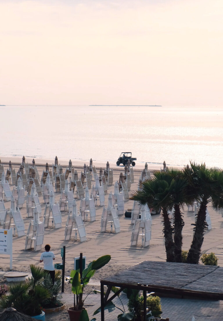 Venezia Spiagge – Blue Moon